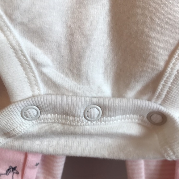 Carter’s four piece legging and long sleeve onsie set. NWT - Picture 5 of 16